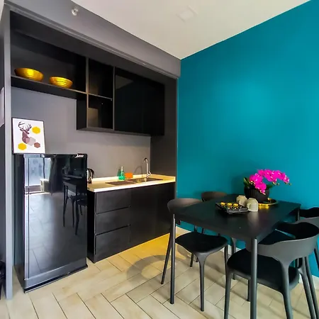 Empire City Pj Studio Suites By Manhattan Group Petaling Jaya Exterior photo