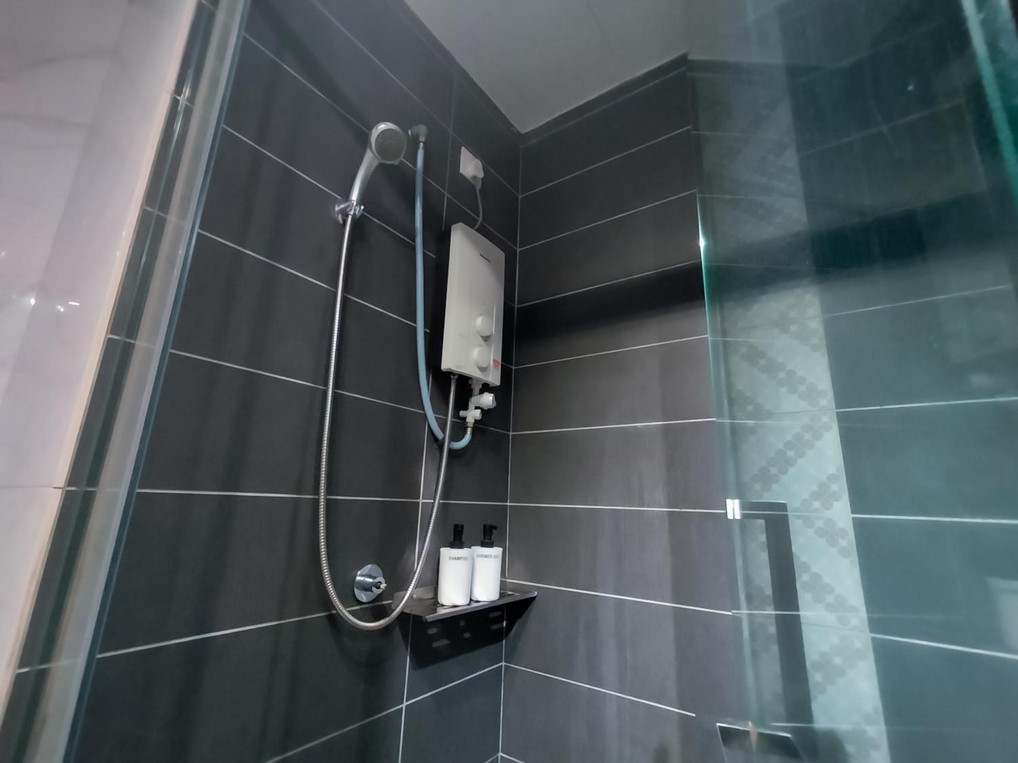 Empire Pj By Manhattan Group Pangsapuri Petaling Jaya